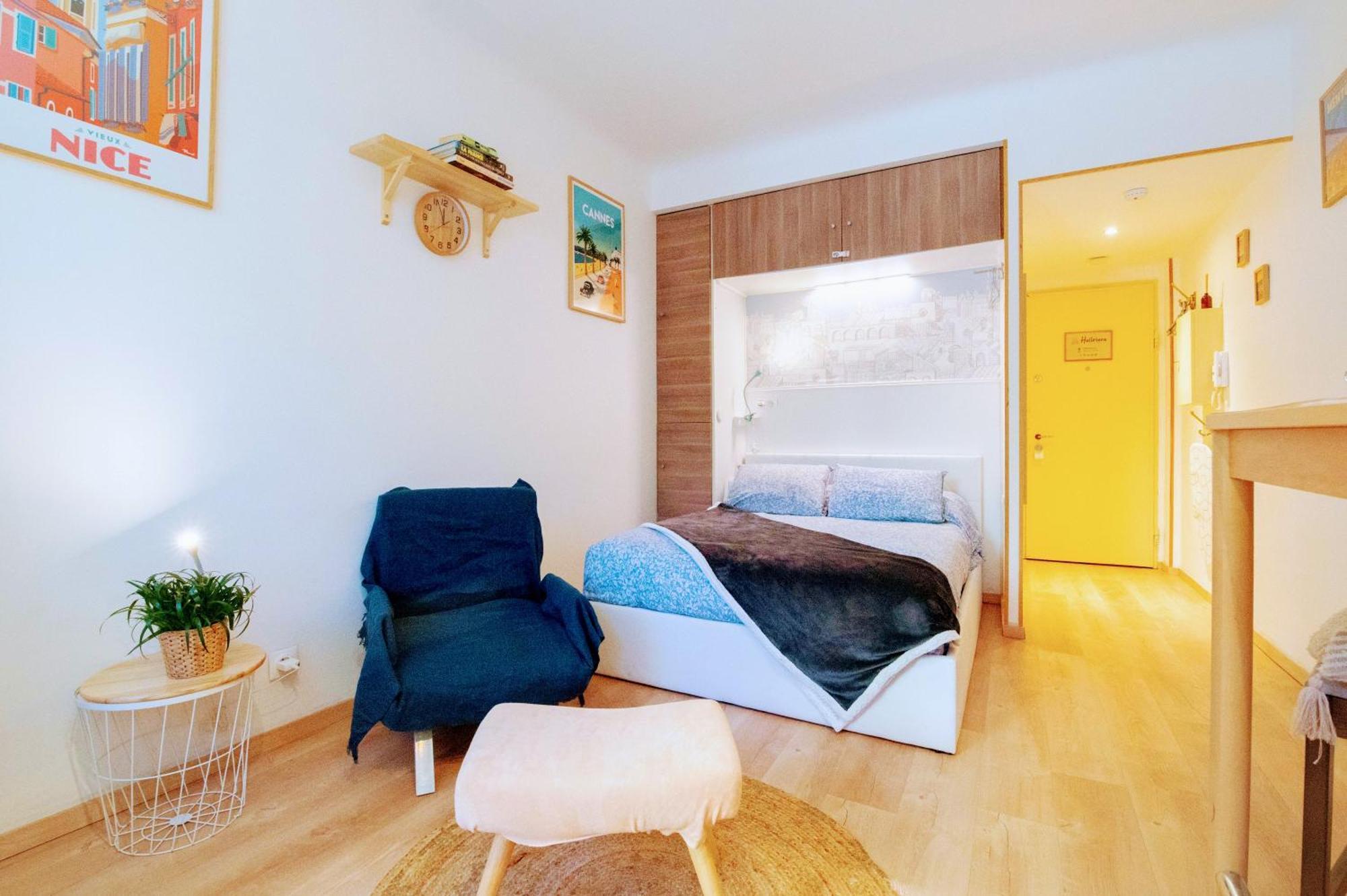 Ferienwohnung Haliviera - Golden Square, 1Min From Beach Nizza Exterior foto